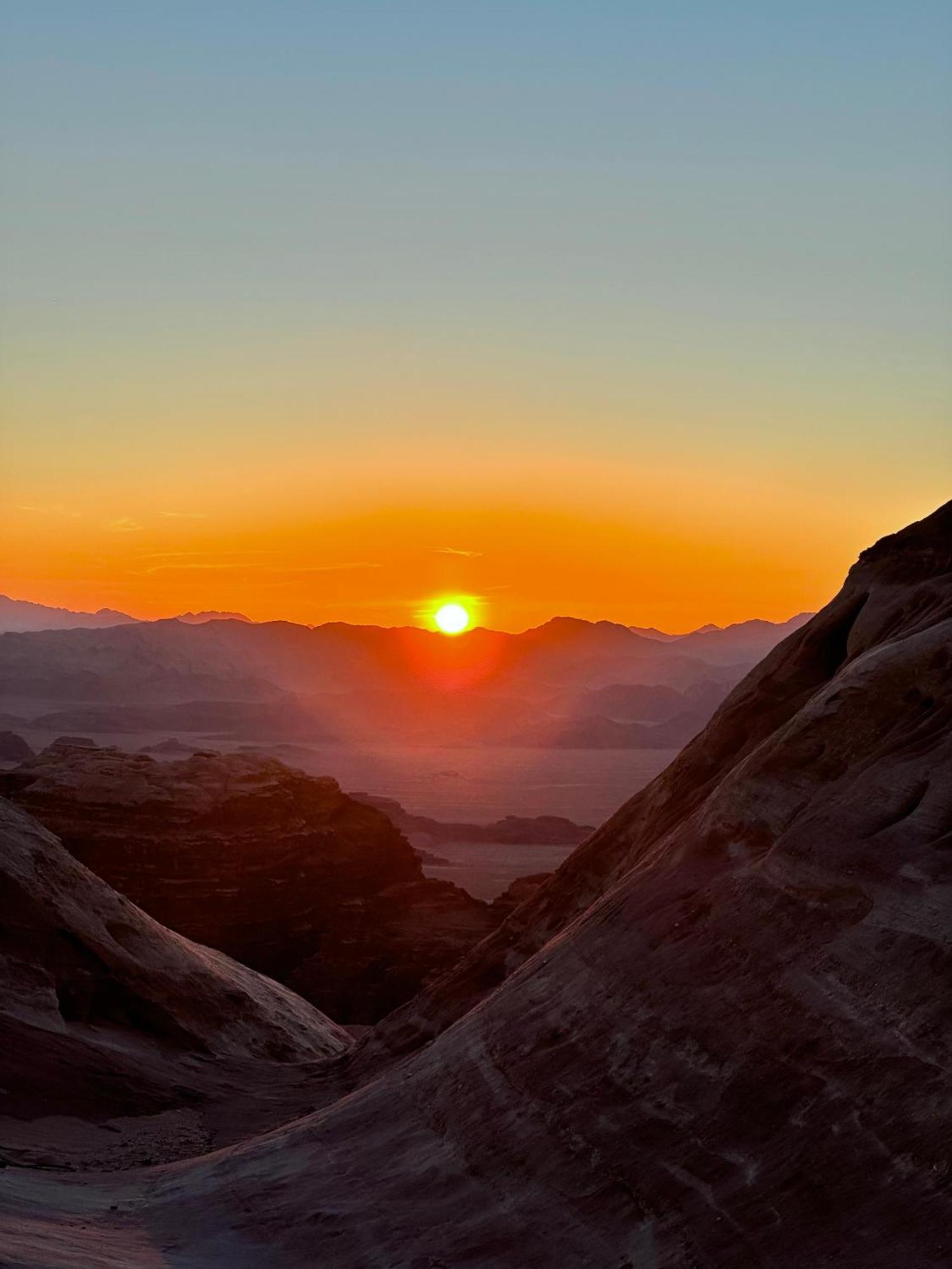 Wadirum Sunset Camp Hotel Wadi Rum Luaran gambar